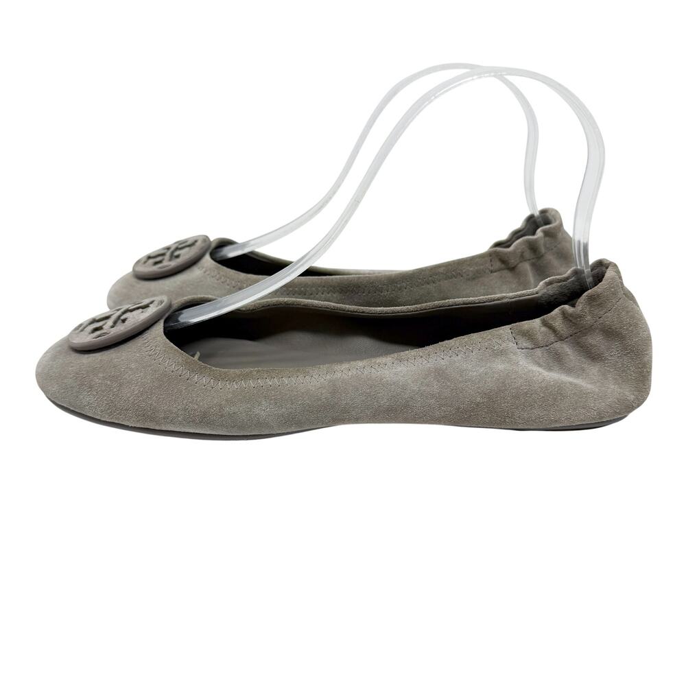 Tory Burch Taupe Suede Minnie Ballet Flats Women's Size 8.5 VGUC T Logo Detail - Picture 3 of 9
